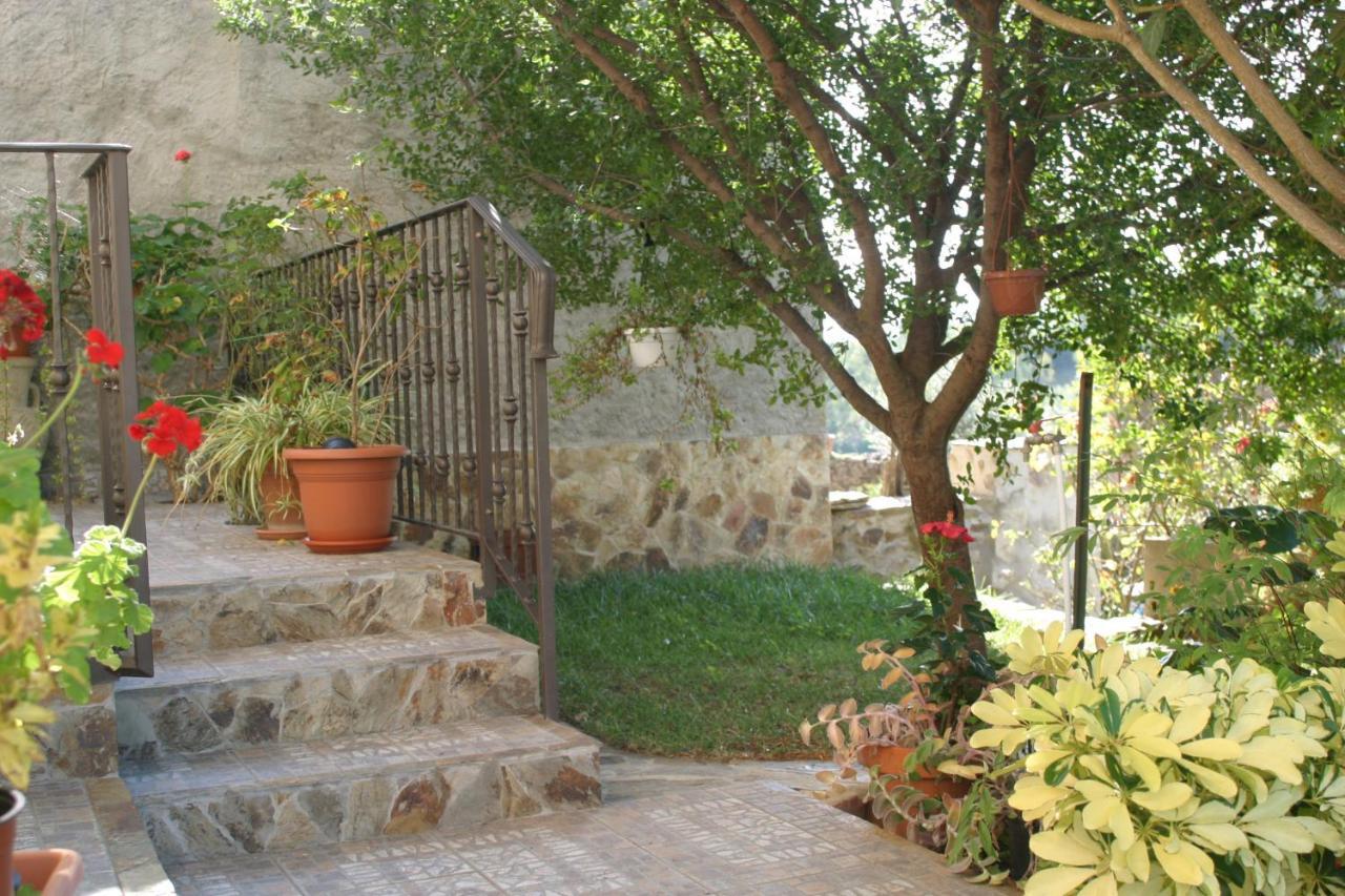 B&B S'Arrosa Antiga Santadi Exterior photo
